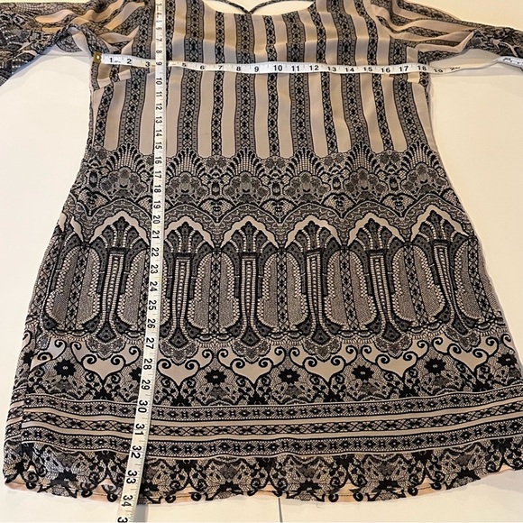 Pink Owl Boho Night Out Nude Black Patterned Dress with Flared Sleeves Small - Picture 5 of 13